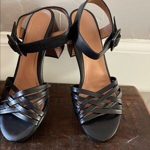 Vionic Black Strappy Block Heel Sandals